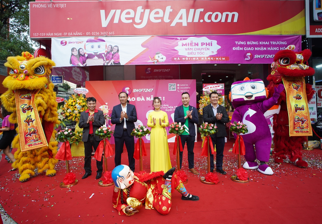 SWIFT247 introduces super express delivery service in Da Nang