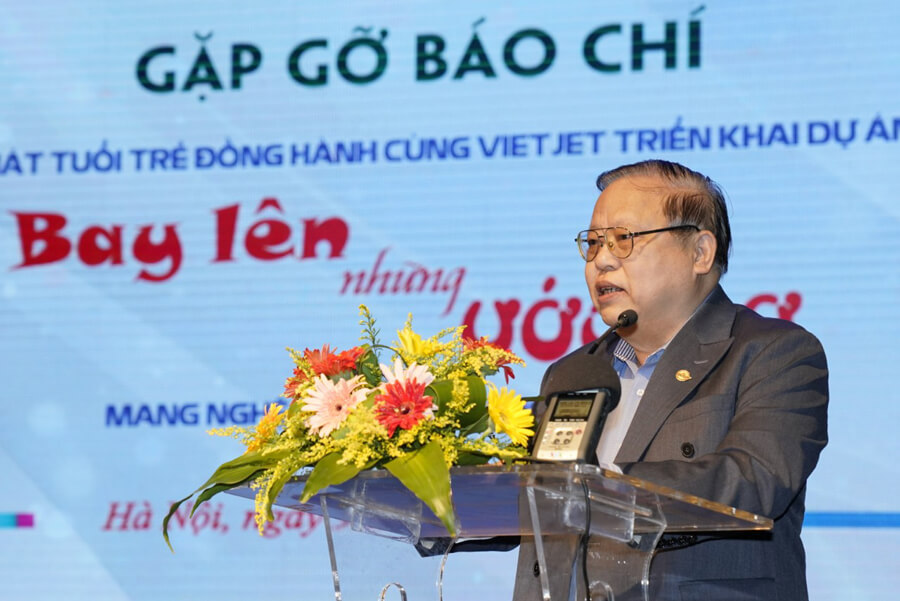 Vietjet cùng Nhà hát Tuổi trẻ ươm mầm tình yêu