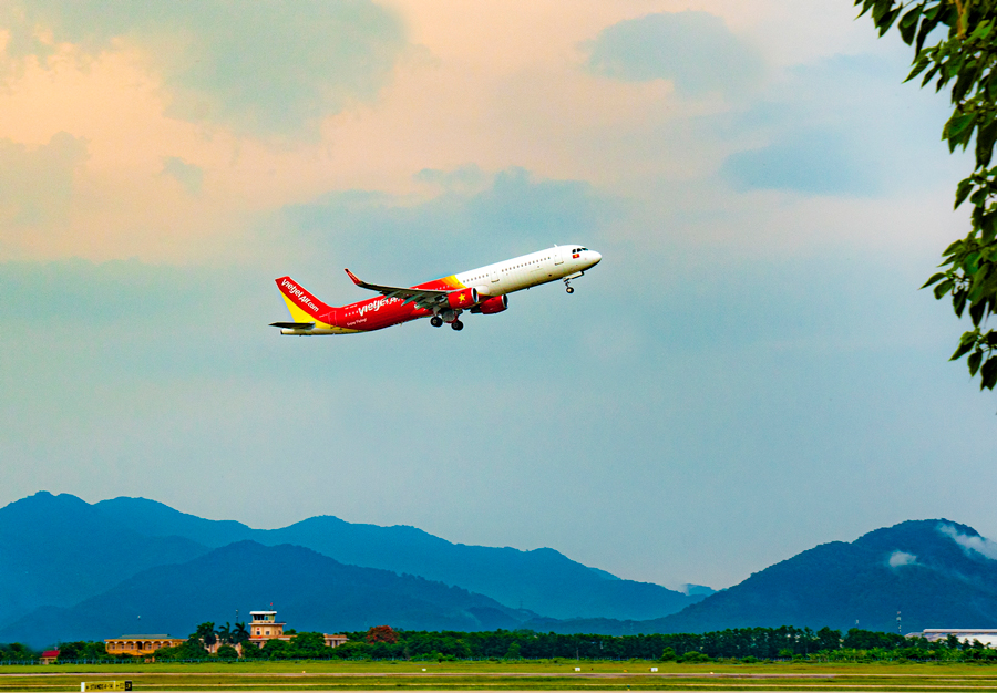 Vietjet mở lại các đường bay thường lệ tới Đà Nẵng