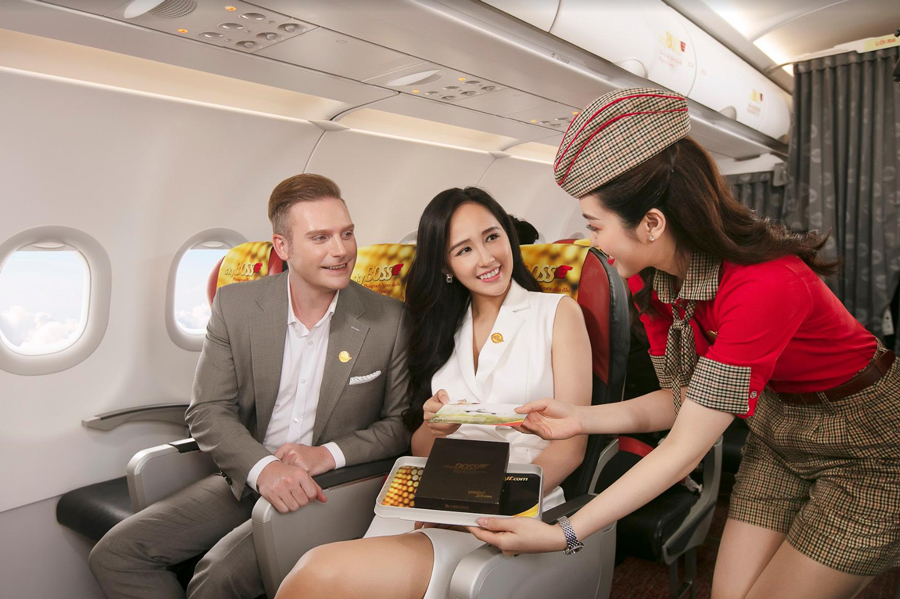 Tưng bừng ra mắt hạng vé mới Deluxe, Vietjet khuyến mại tới 50% giá vé trên toàn mạng bay