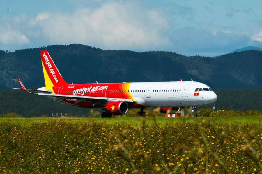 Tưng bừng mùa lễ hội cuối năm, săn 4,5 triệu vé nội địa khuyến mại cùng Vietjet