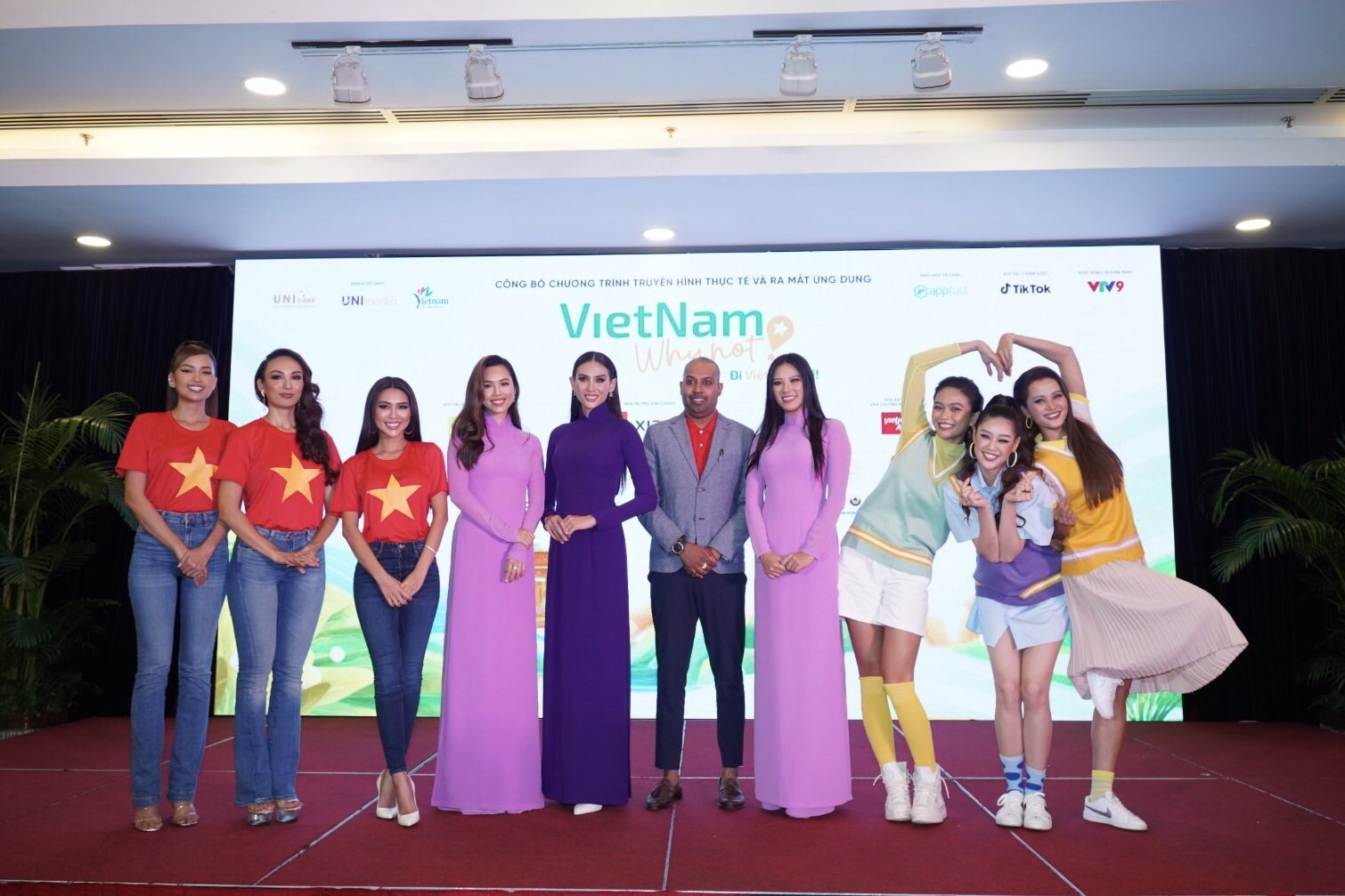 Đồng hành cùng chương trình Đi Việt Nam Đi – Vietnam Why Not, Vietjet cùng 9 Hoa hậu, Á hậu thúc đẩy quảng bá du lịch Việt Nam