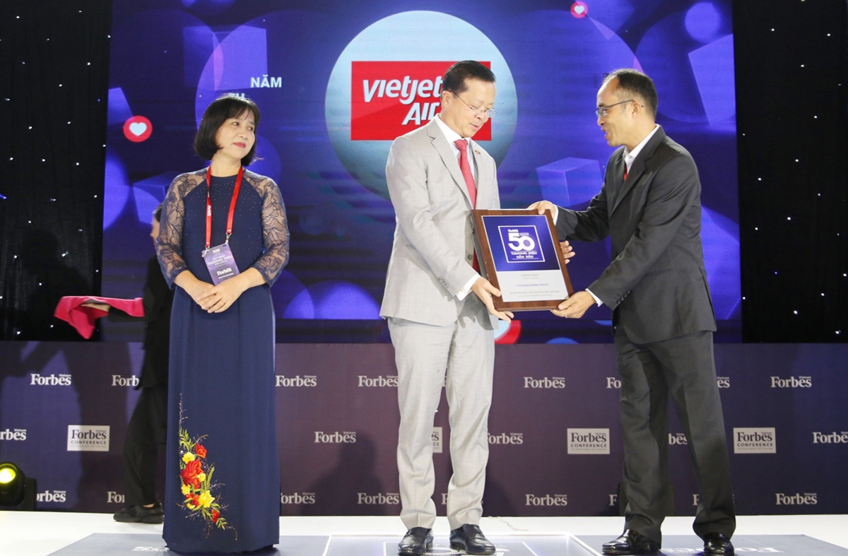 Vietjet, Viettel, Vinamilk...vào top 50 Thương hiệu dẫn đầu 2020 do Forbes bình chọn