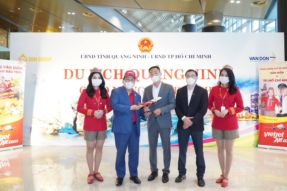 The reopened Van Don International Airport welcomes the first flight operated by Vietjet